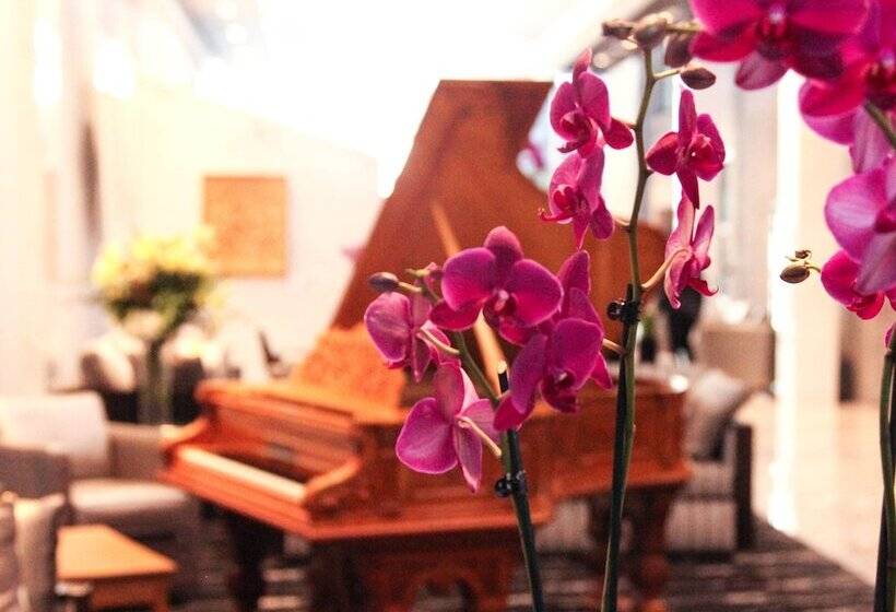 Отель Le Mount Stephen