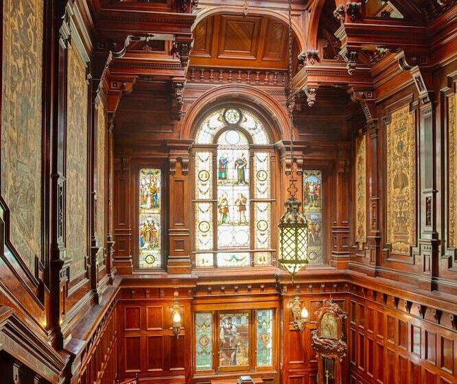 Отель Le Mount Stephen