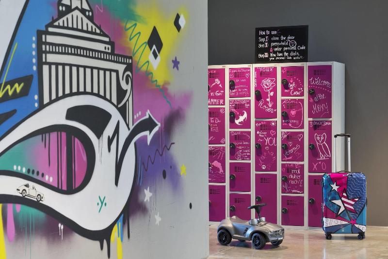 فندق Moxy Stuttgart Airport/messe