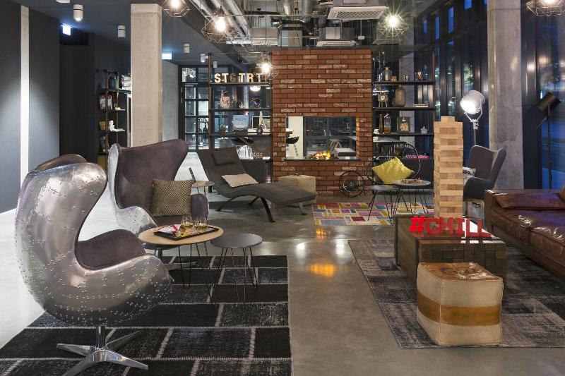 فندق Moxy Stuttgart Airport/messe