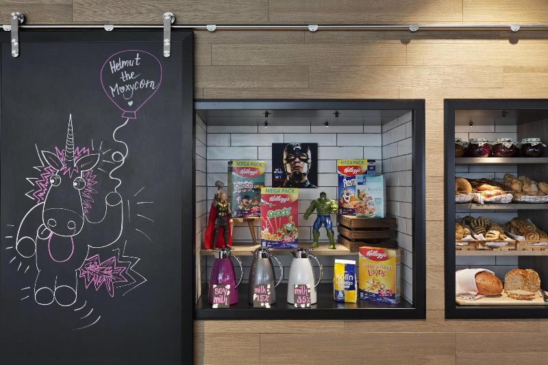 فندق Moxy Stuttgart Airport/messe