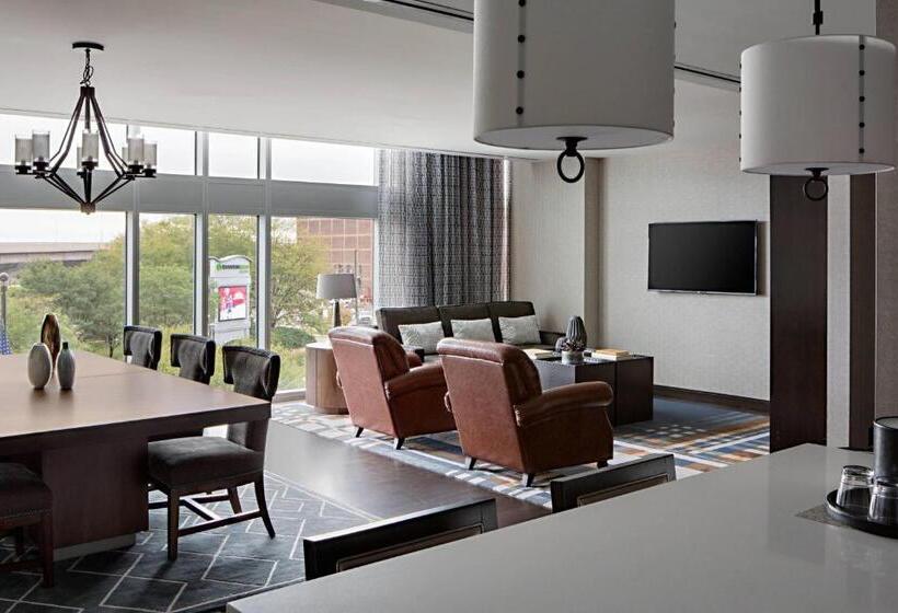 호텔 Omaha Marriott Downtown At The Capitol District