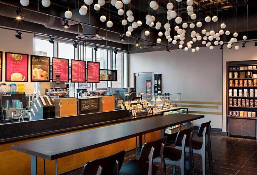 호텔 Omaha Marriott Downtown At The Capitol District