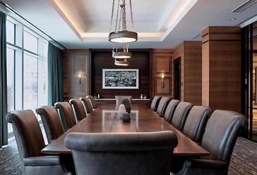 호텔 Omaha Marriott Downtown At The Capitol District