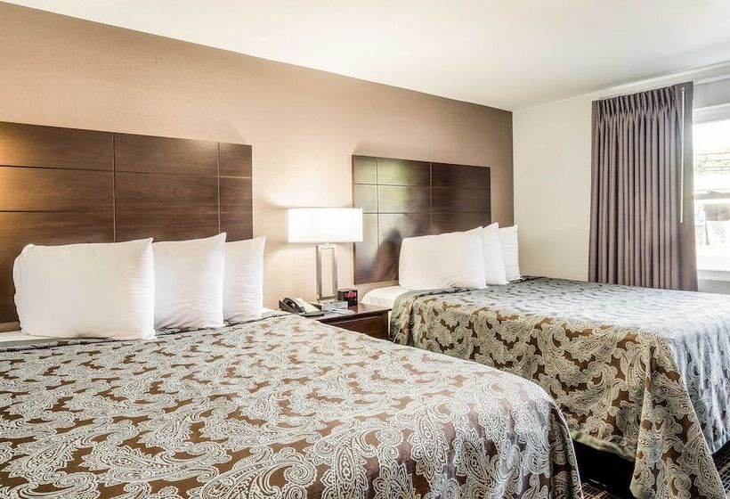 فندق Rodeway Inn Middleboroplymouth