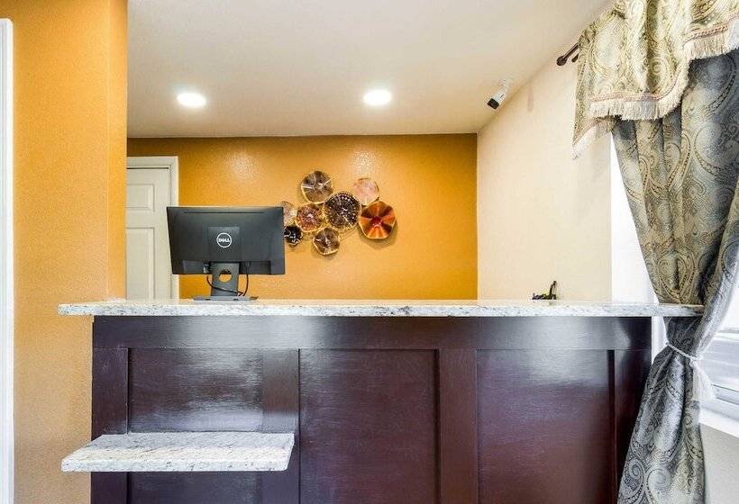 فندق Rodeway Inn Middleboroplymouth