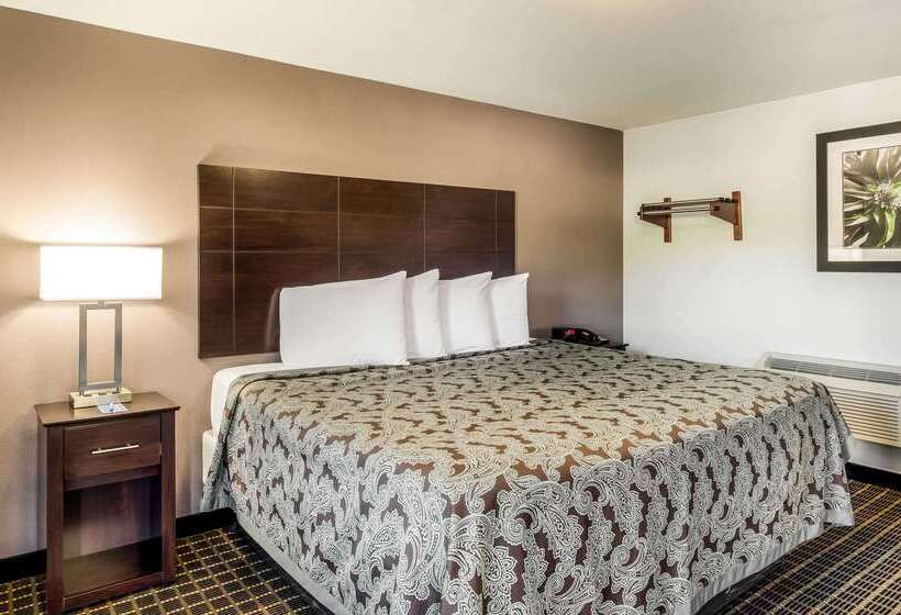 فندق Rodeway Inn Middleboroplymouth