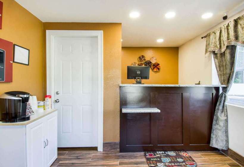 فندق Rodeway Inn Middleboroplymouth