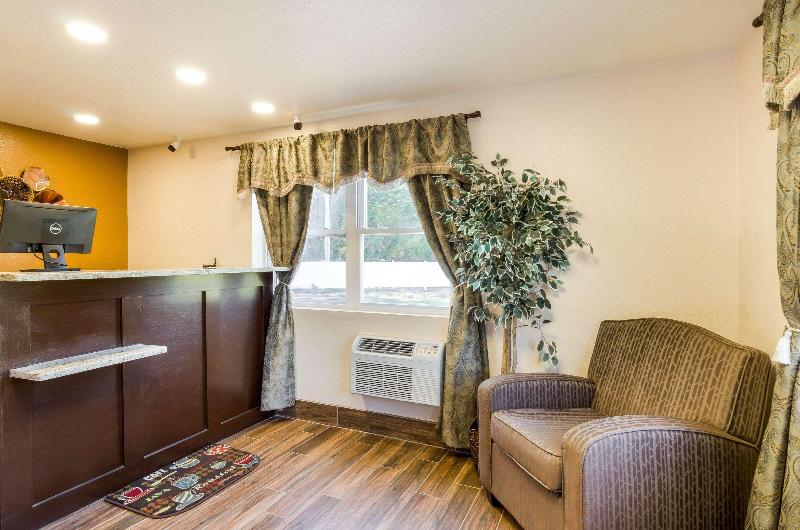 فندق Rodeway Inn Middleboroplymouth