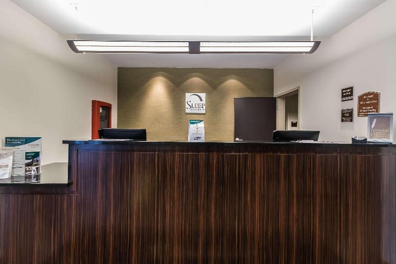 בית מלון כפרי Sleep Inn & Suites Columbia