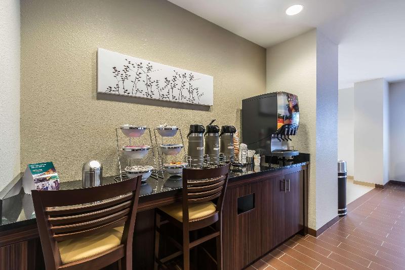 בית מלון כפרי Sleep Inn & Suites Columbia