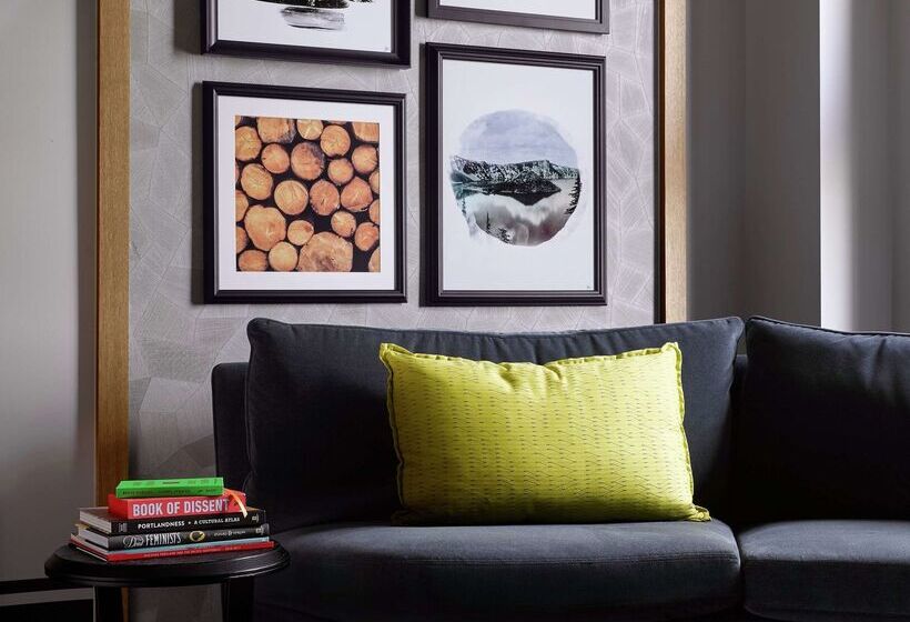 ホテル The Duniway Portland A Hilton