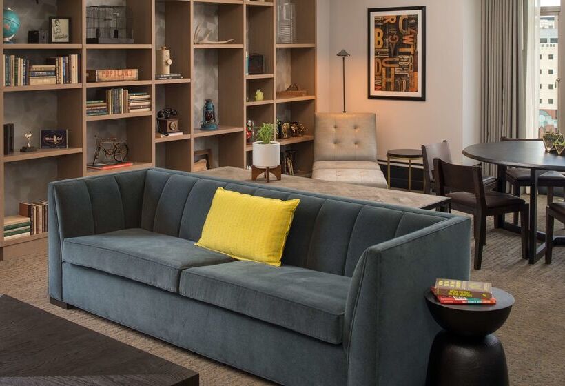 ホテル The Duniway Portland A Hilton