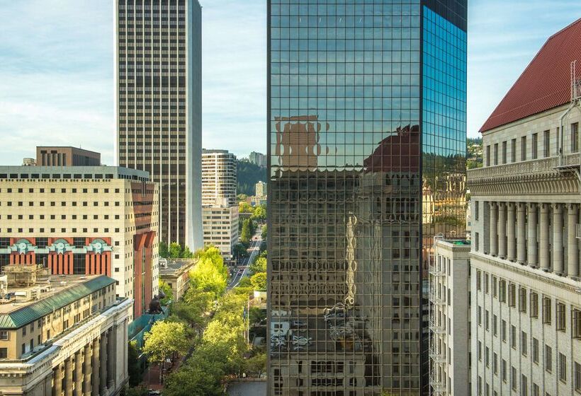 ホテル The Duniway Portland A Hilton