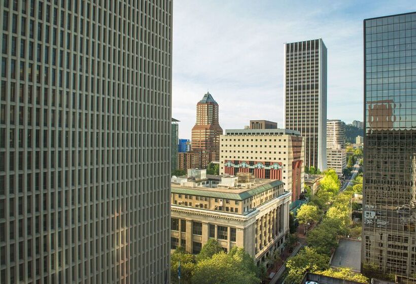 ホテル The Duniway Portland A Hilton