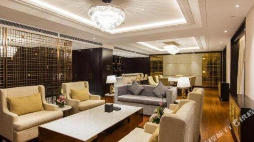 The Qube Hotel Jingzhou