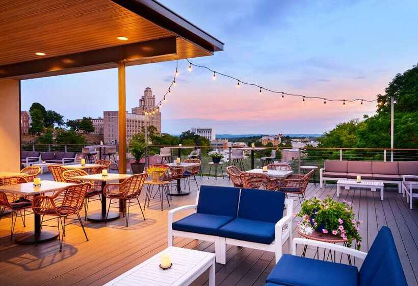 호텔 The Waters Hot Springs, Tapestry Collection By Hilton