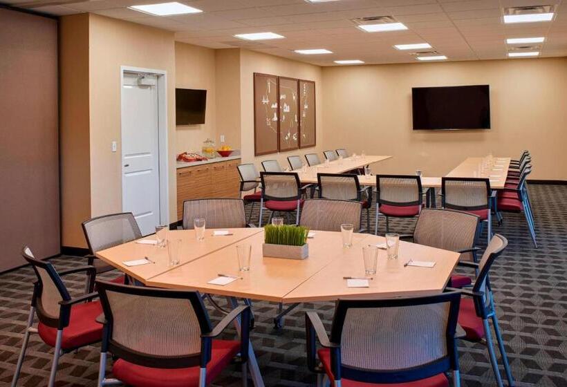 فندق Towneplace Suites By Marriott Richmond