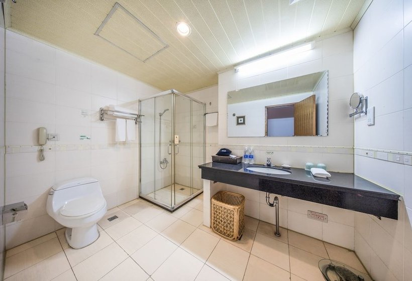 New Yallan Hotel Deqing