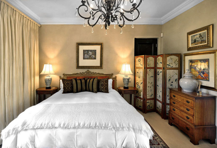 تختخواب و صبحانه 21 Roux Street Franschhoek