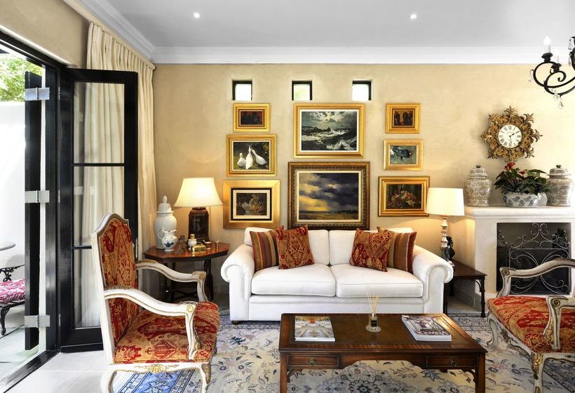 تختخواب و صبحانه 21 Roux Street Franschhoek