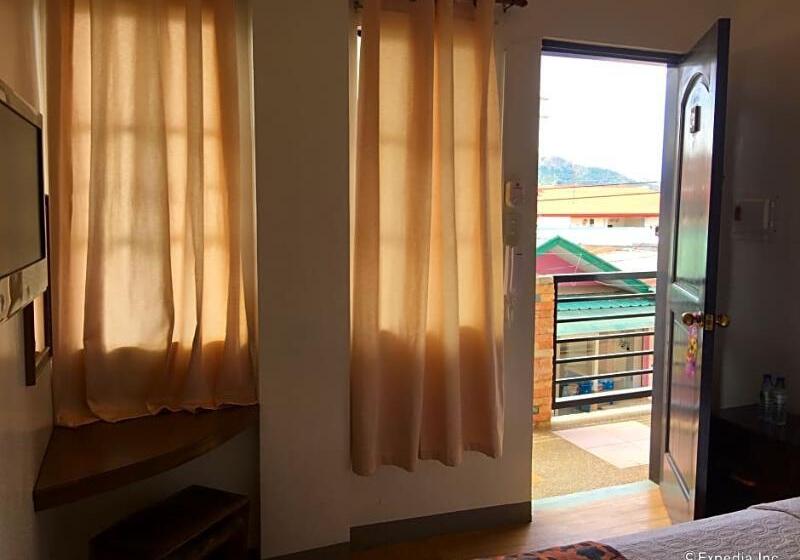 تختخواب و صبحانه Balaibinda Lodge