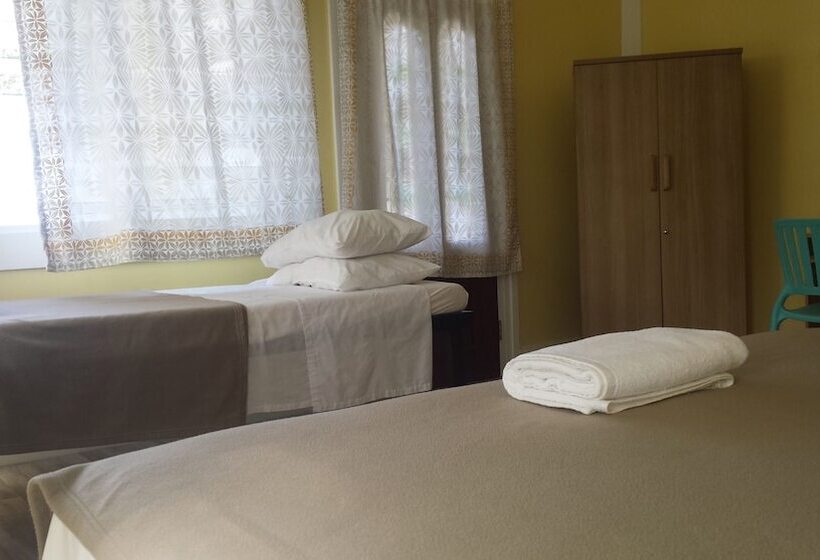 تختخواب و صبحانه Ulalei Lodge