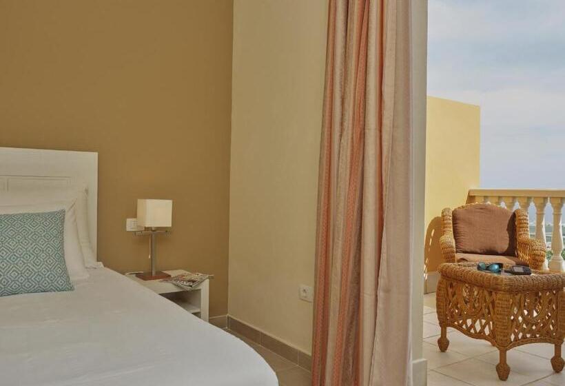 Coral Los Silos  Your Natural Accommodation Choice