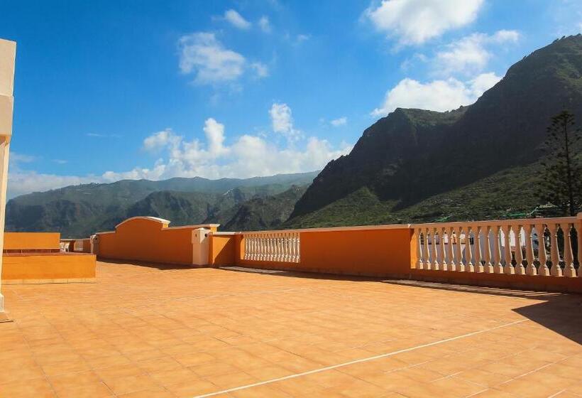 Coral Los Silos  Your Natural Accommodation Choice