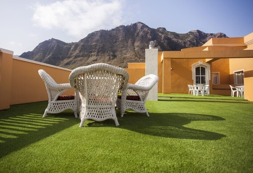 Coral Los Silos  Your Natural Accommodation Choice