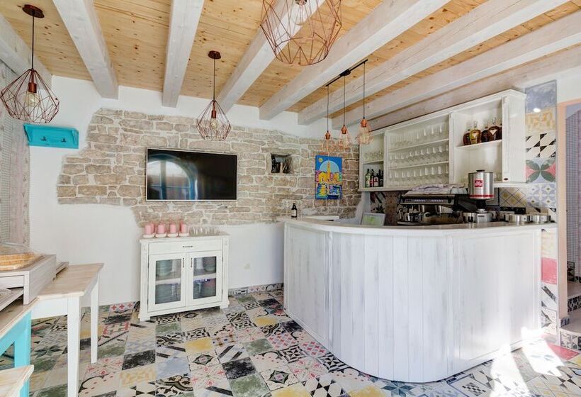 Heritage Hotel Chersin