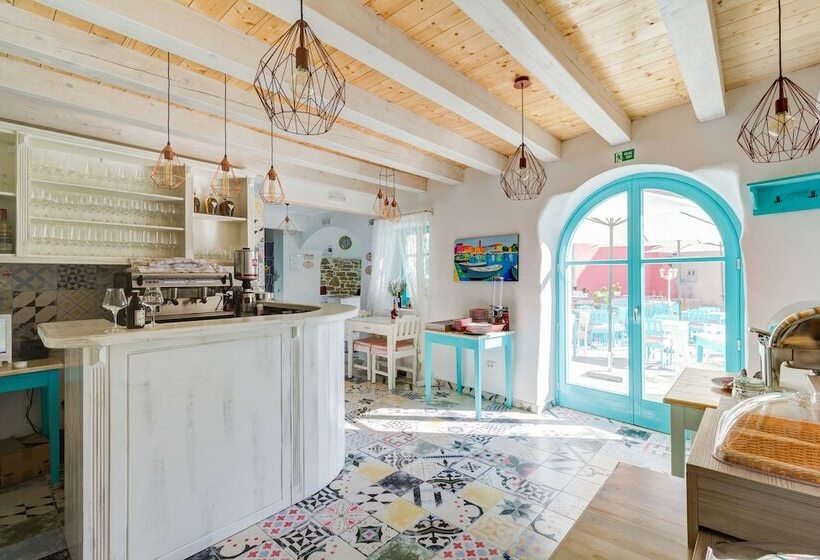 Heritage Hotel Chersin