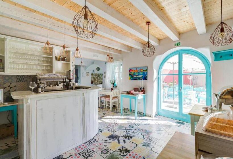 Heritage Hotel Chersin