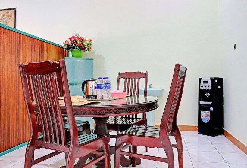 Capital O 90417 Hotel Batu Suli Internasional