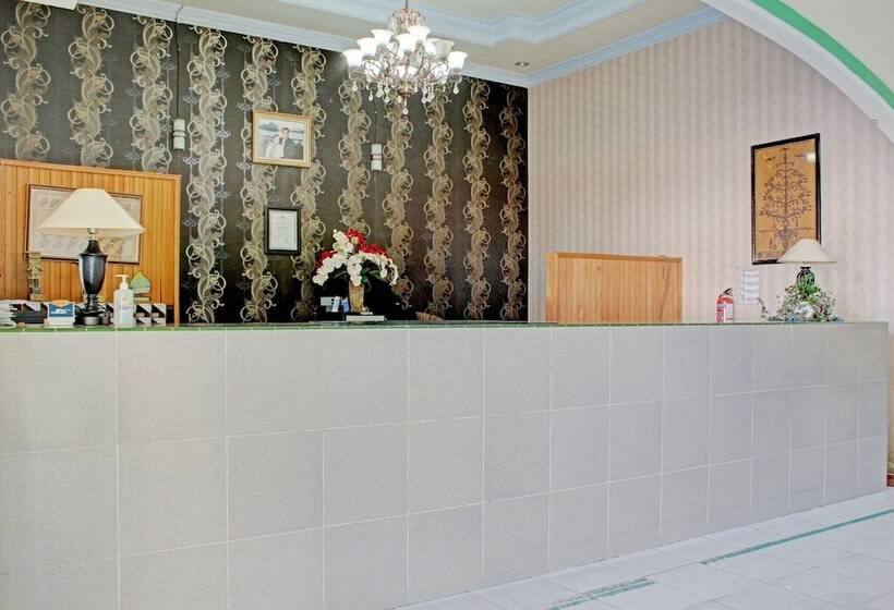 Capital O 90417 Hotel Batu Suli Internasional