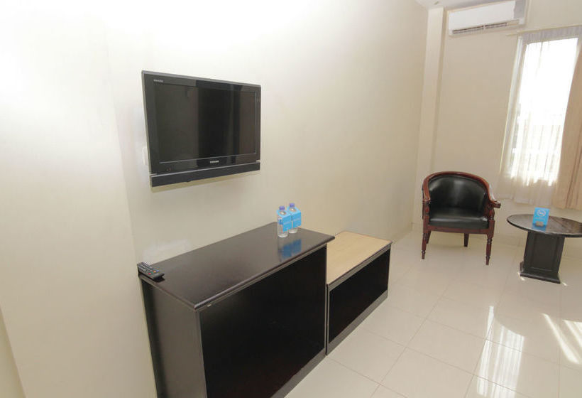 فندق Airy Eco Pontianak Selatan Imam Bonjol 89