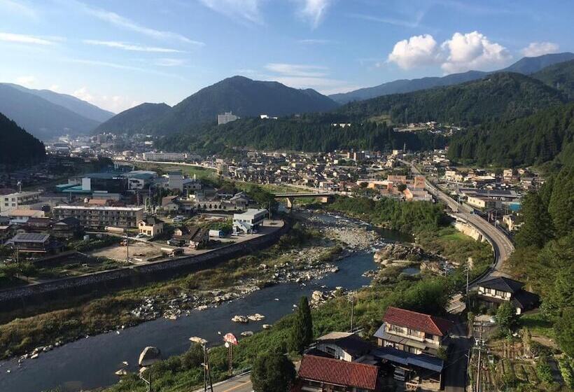 Breezbay Hotel & Resort Gero