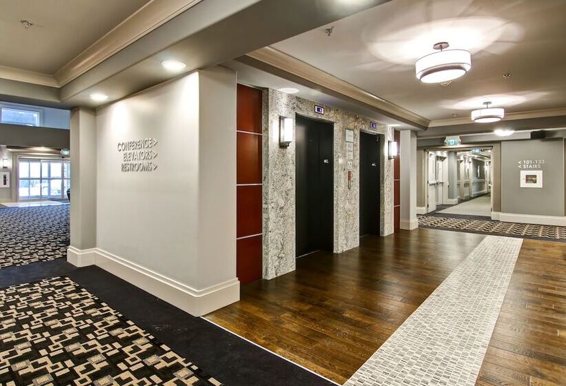 فندق Chateau Nova Yellowknife