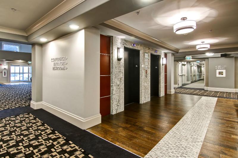 فندق Chateau Nova Yellowknife