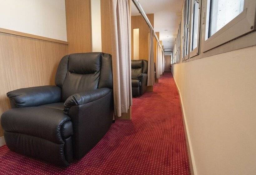 D Primahotel Airport Jakarta Terminal 1a