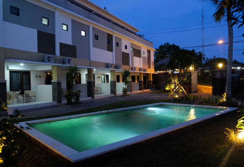 فندق Delali Guest House