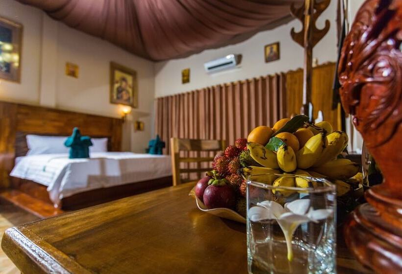 호텔 Domrai Boutique Resort