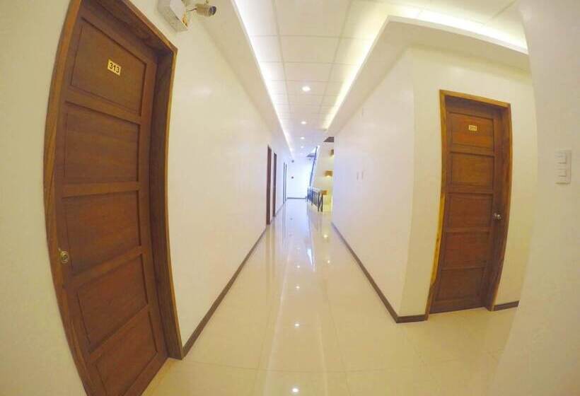 هتل Golden Gate Suites