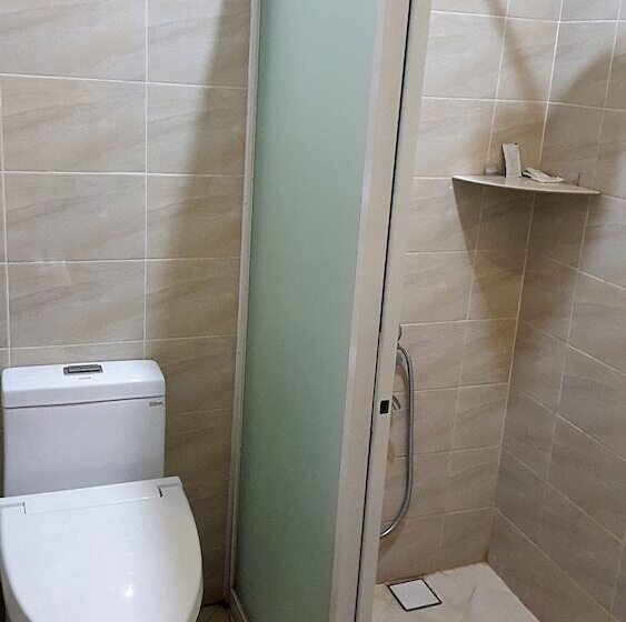 هتل Golden Gate Suites