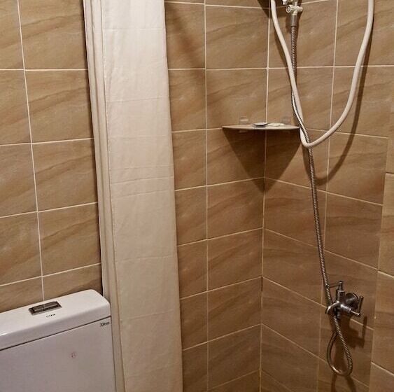 هتل Golden Gate Suites