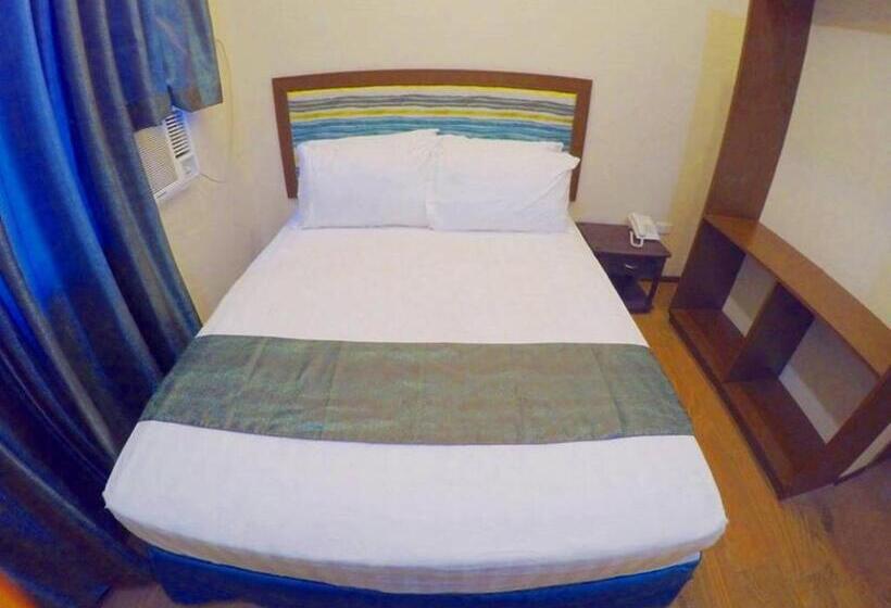 هتل Golden Gate Suites