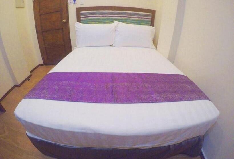 هتل Golden Gate Suites