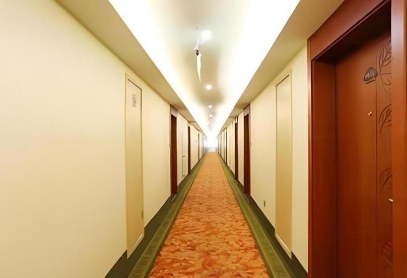 ホテル Greentree Inn Jiangsu Wuxi Huishan Highspeed Rail Qianzhou Chongwen Road Business