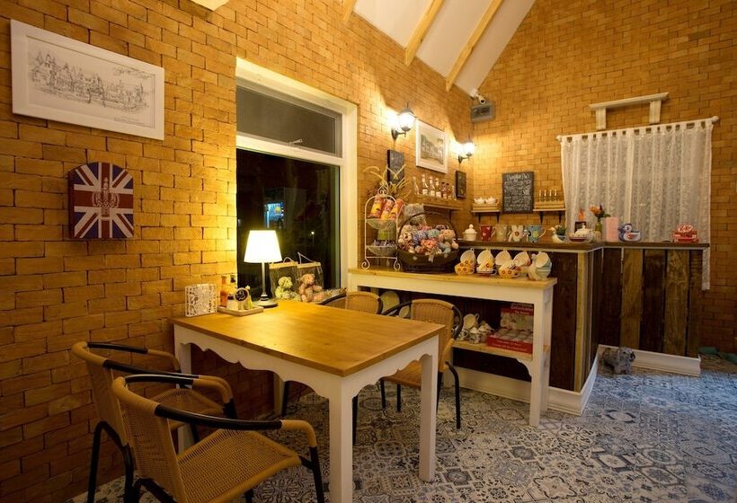 ホテル Hillsborough The English Country House