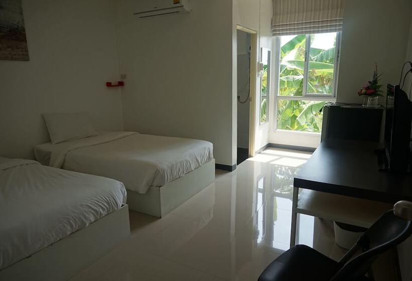 ホテル Honghub Sakon